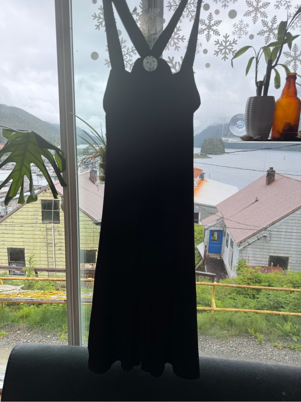Maggy London Black Sleeveless Maxi Dress with Strappy Back Detail